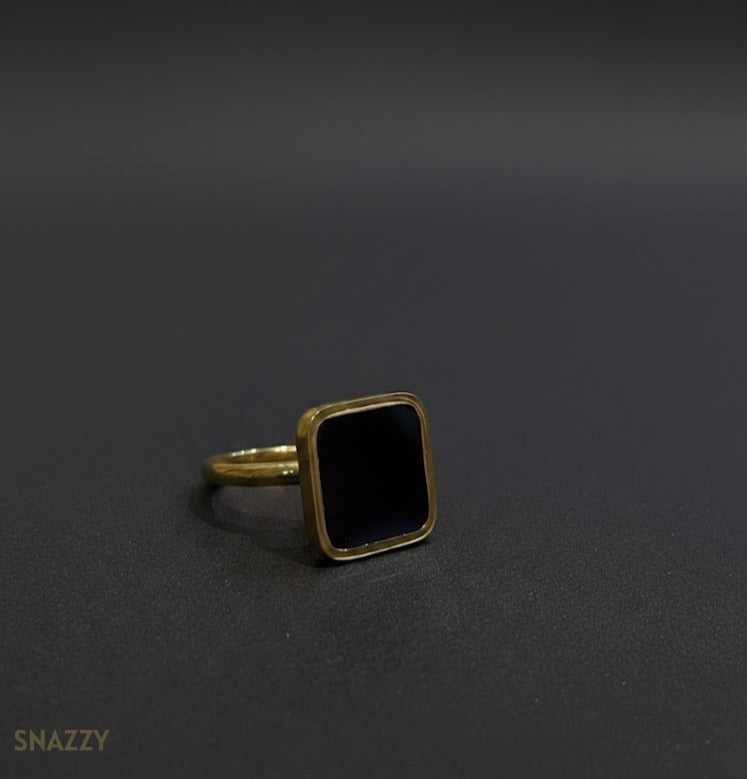 Snazzy Midnight Square Ring R1