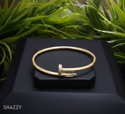 Snazzy EdgeLock Bangle BG1