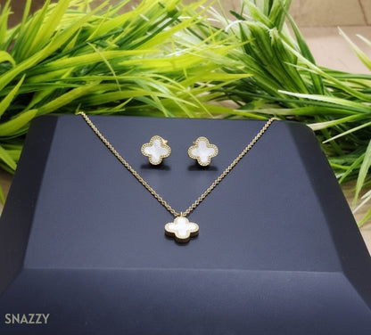 Snazzy Royale Quatrefoil Set S3