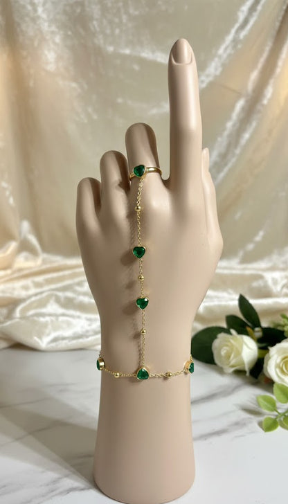 Snazzy Evergreen Heart Finger Bracelet RB2