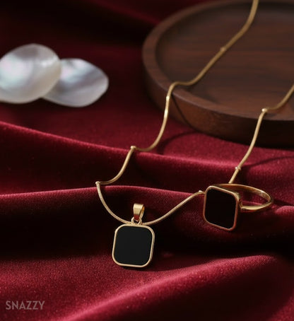 Snazzy Classic Frame Duo Set Ring+Chain S6