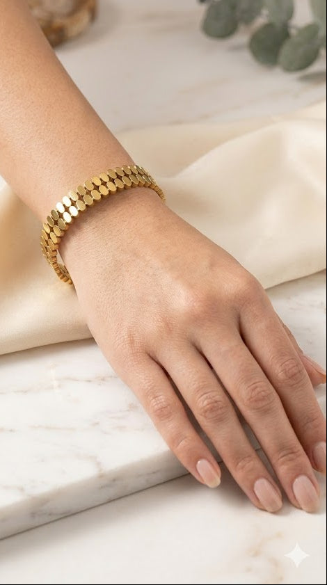 Snazzy Gold Oval Link Bangel BG3