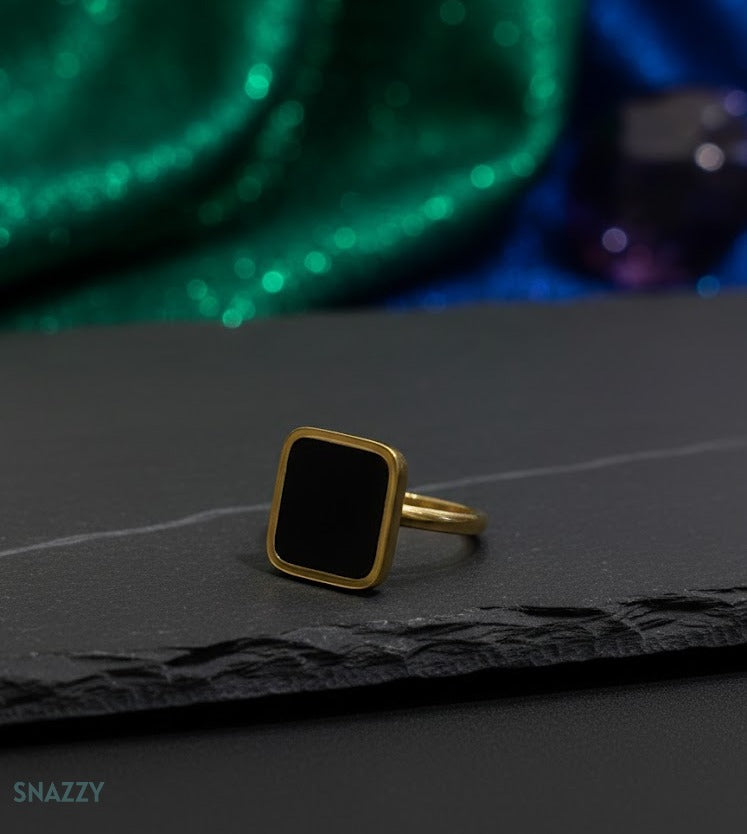 Snazzy Midnight Square Ring R1