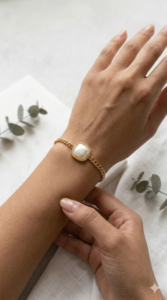 Snazzy Square Crush Bracelet BL8